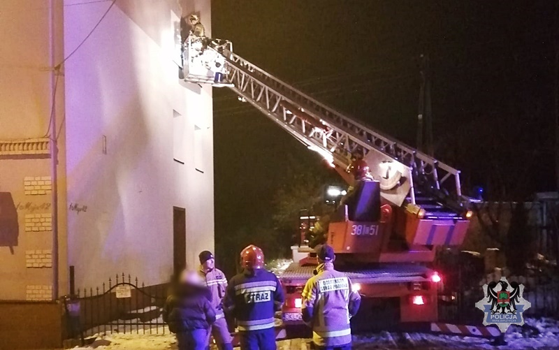 71-latka „przechwyciła” portfel w sklepie. Interweniował policja i straż pożarna..