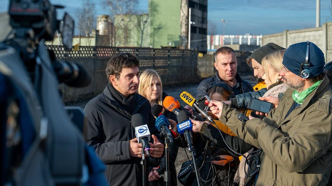 Katowice-Szopienice: niebezpieczne składowisko odpadów usunięte.
