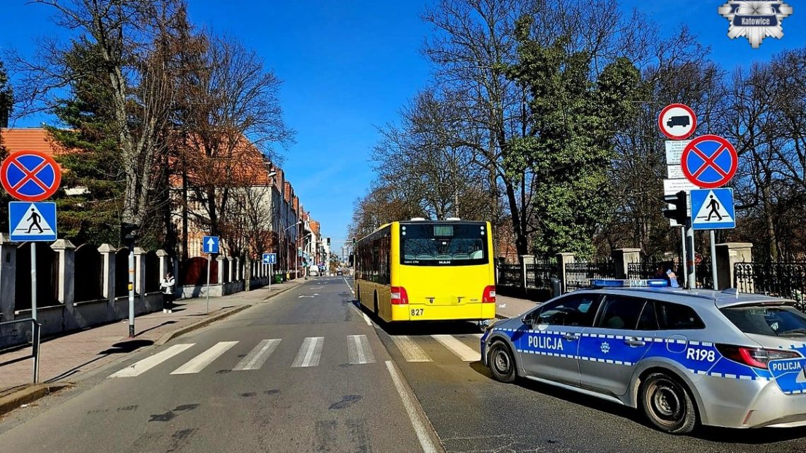 Tragiczny wypadek na ul. Francuskiej w Katowicach – piesza nie żyje!